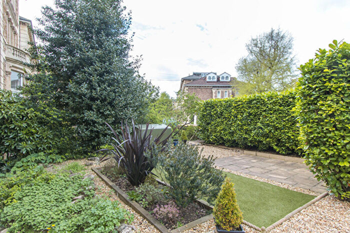 2 Bedroom Apartment To Rent In Osborne Road, Clifton, Bristol, BS8