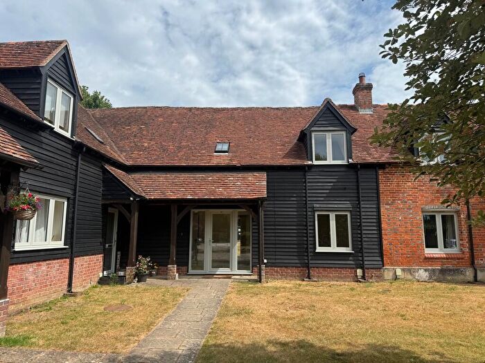 2 Bedroom Cottage To Rent In Worlds End, Beedon, Newbury, RG20