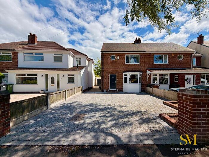 3 Bedroom Semi-Detached House For Sale In Park Road, Formby, Liverpool, L37