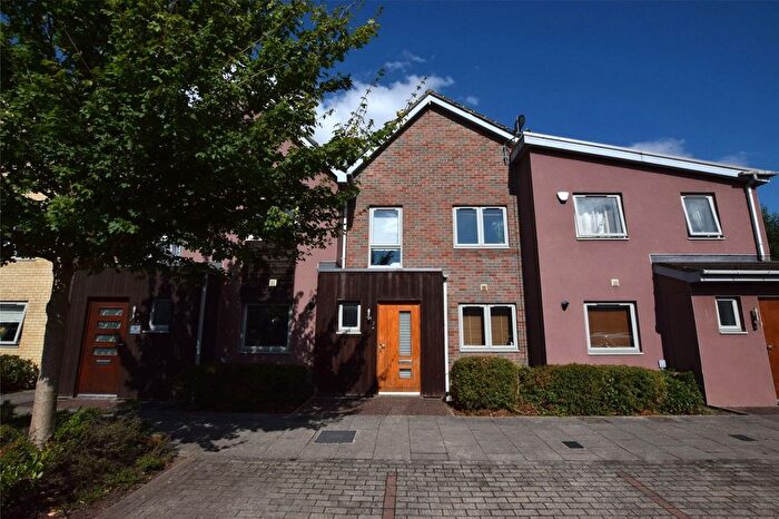 3 Bedroom Terraced House To Rent In Mid Summer Way, Gateshead, NE8