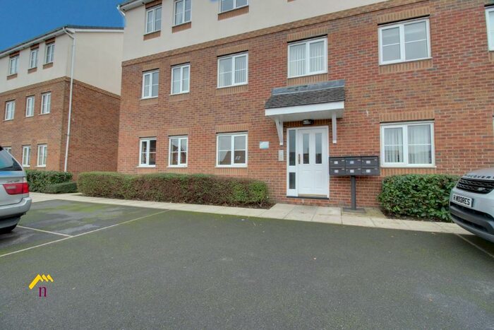 3 Bedroom Flat To Rent In Dunstan Drive, Thorne, Doncaster, DN8