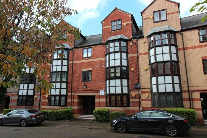 1 Bedroom Flat To Rent In Maltings Place, Reading, RG1