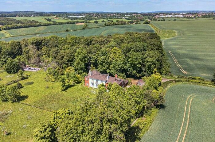 Detached House For Sale In Burroughs Grove Hill, Marlow, SL7