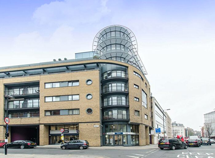 1 Bedroom Flat To Rent In Britton Street, , Clerkenwell, London, EC1M