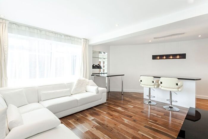 1 Bedroom Flat To Rent In Ovington Gardens, London, SW3