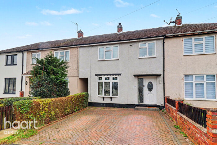 4 Bedroom Terraced House For Sale In Collingham Gardens, Derby, DE22