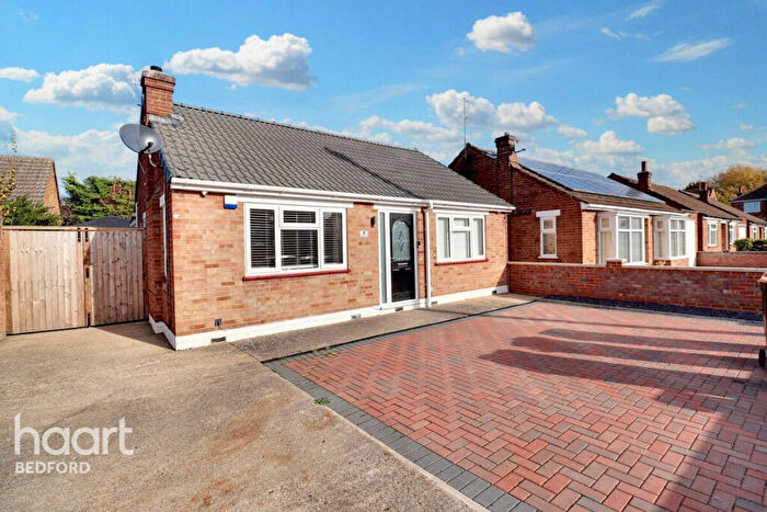 2 Bedroom Bungalow For Sale In Garnith Close, Bedford, MK42