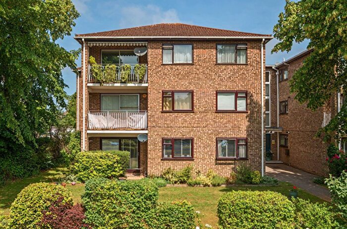 1 Bedroom Flat For Sale In Spencer Road, Bromley, BR1