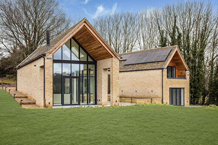 4 Bedroom Detached House To Rent In Alderley, GL12