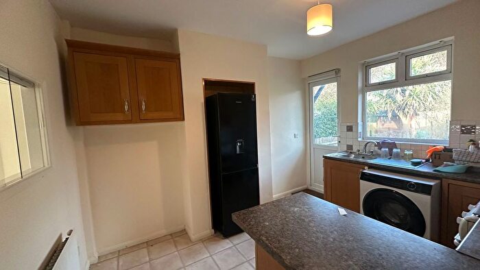 2 Bedroom Flat For Sale In - Tunnel Avenue, Greenwich, London, SE10