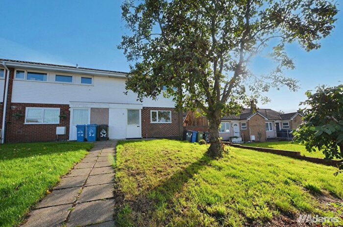 3 Bedroom End Terrace House For Sale In Larch Road, Runcorn, WA7