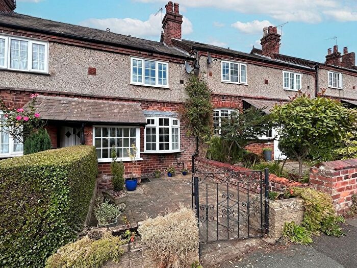 2 Bedroom Terraced House For Sale In Moordale Road, Knutsford, WA16