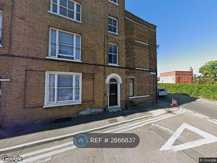 1 Bedroom Flat To Rent In Union St, Rochester, ME1