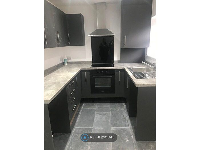 2 Bedroom Terraced House To Rent In Mount Pleasant Terrace, Llandudno, LL30
