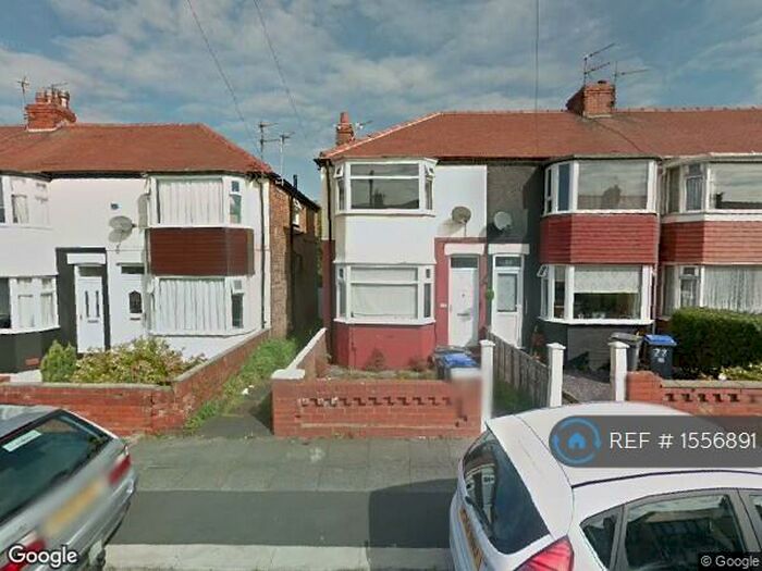 2 Bedroom End Of Terrace House To Rent In Southbank Avenue, Blackpool, FY4