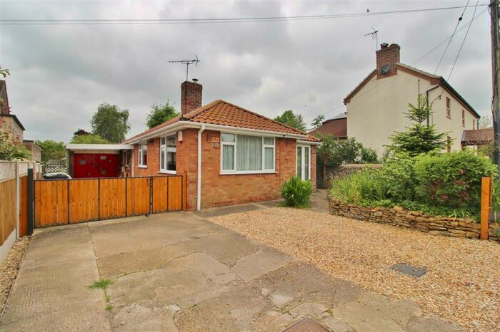 3 Bedroom Detached Bungalow For Sale In Edale, Hough Road, Frieston, NG32