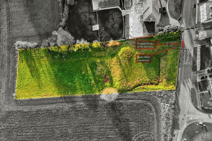 Land For Sale In Park Road, Toddington, Dunstable, LU5