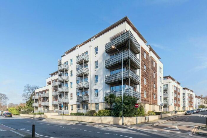 2 Bedroom Flat To Rent In Springfield Road, Brighton, BN1