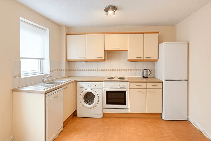 2 Bedroom Flat To Rent In Charles Street, London, CR0