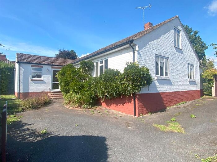 4 Bedroom Bungalow For Sale In Penshurst, Chapel Lane, Cradley, Malvern, WR13