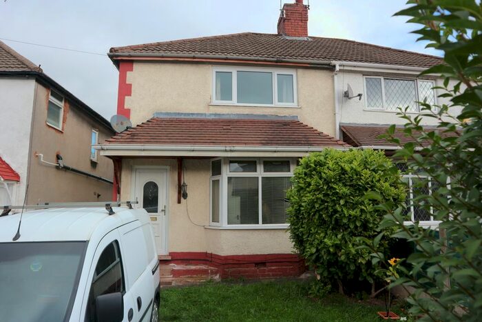 3 Bedroom Semi-Detached House To Rent In Moreton Road, Wolverhampton WV10