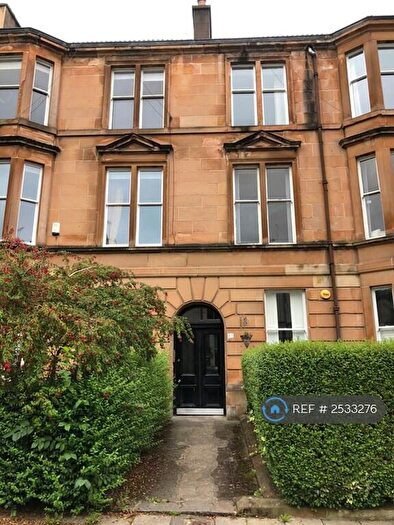 3 Bedroom Flat To Rent In Holyrood Crescent, Glasgow, G20