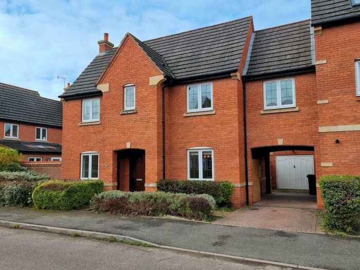 4 Bedroom House To Rent In Blyth Close, Cawston, Rugby, CV22