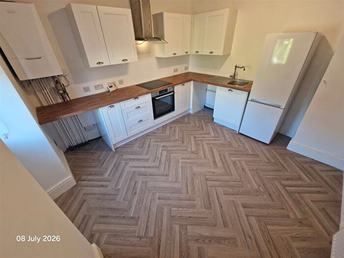 1 Bedroom Flat To Rent In Terrace Road, Buxton, SK17