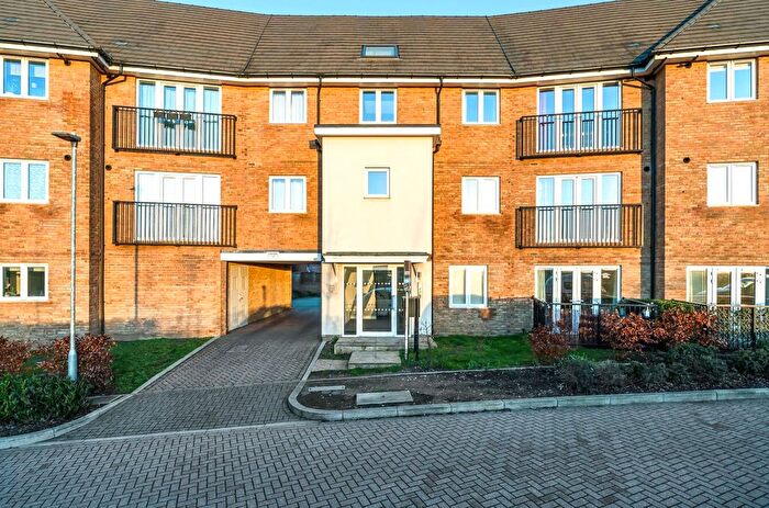 1 Bedroom Flat For Sale In Ellwood Fields, Binfield, Bracknell, RG42