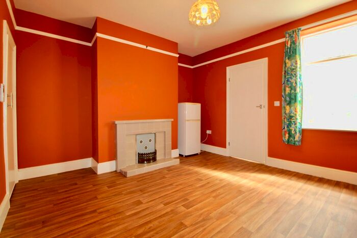 3 Bedroom Terraced House For Sale In Silver Street, Woodston, Peterborough, PE2