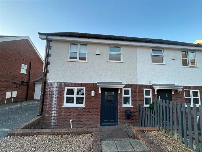 3 Bedroom House To Rent In Oak Road, Blaina, Abertillery, NP13