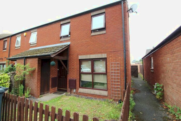 2 Bedroom Terraced House To Rent In Florence Walk, Reading, RG1