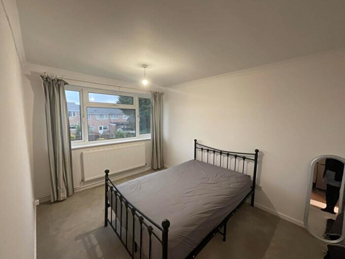 2 Bedroom Flat To Rent In Copperfield, , Chigwell, IG7