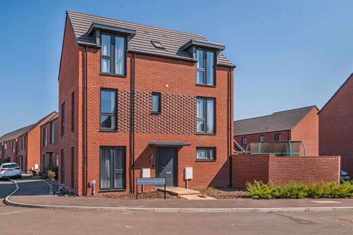 4 Bedroom Detached House For Sale In Deepwater Drive, Newport, NP19
