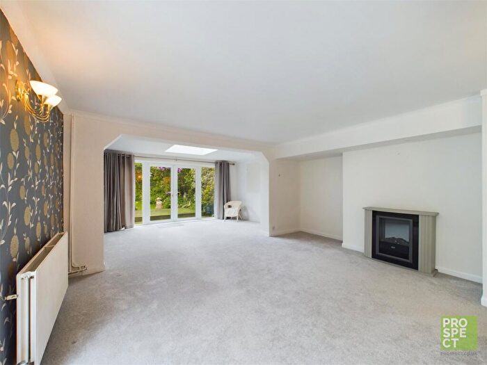 4 Bedroom Semi-Detached House To Rent In Frimley Grove Gardens, Frimley, Camberley, Surrey, GU16