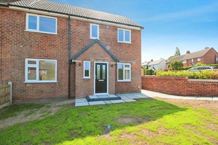 3 Bedroom Semi-Detached House To Rent In Springfields, Mickle Trafford, CH2