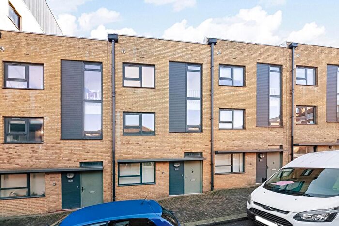 4 Bedroom Terraced House For Sale In Dartmouth Place, Forest Hill, London, SE23