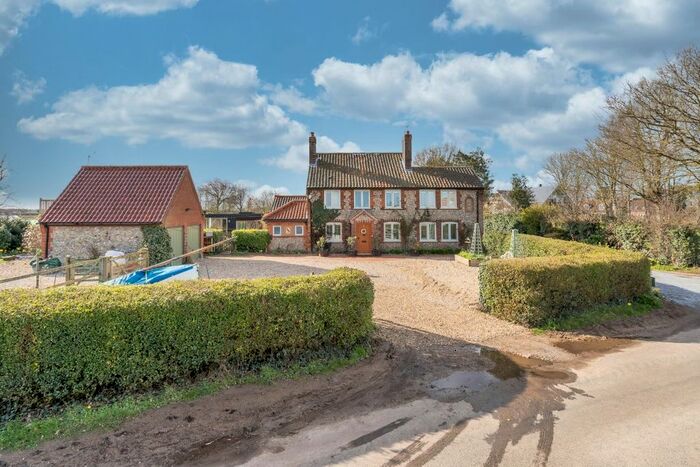 5 Bedroom Detached House For Sale In The Common, Happisburgh, Norwich, NR12
