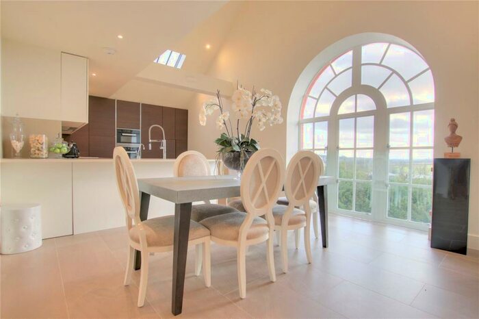 3 Bedroom Flat For Sale In Antlia Court, The Pump House, Hadley Road, Enfield, EN2