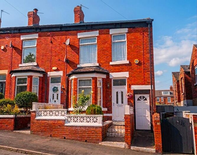 3 Bedroom End Of Terrace House For Sale In Princess Street, Hyde, Tameside, SK14