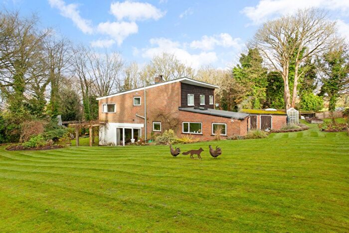 4 Bedroom Detached House For Sale In Whiteleaf, Princes Risborough, HP27