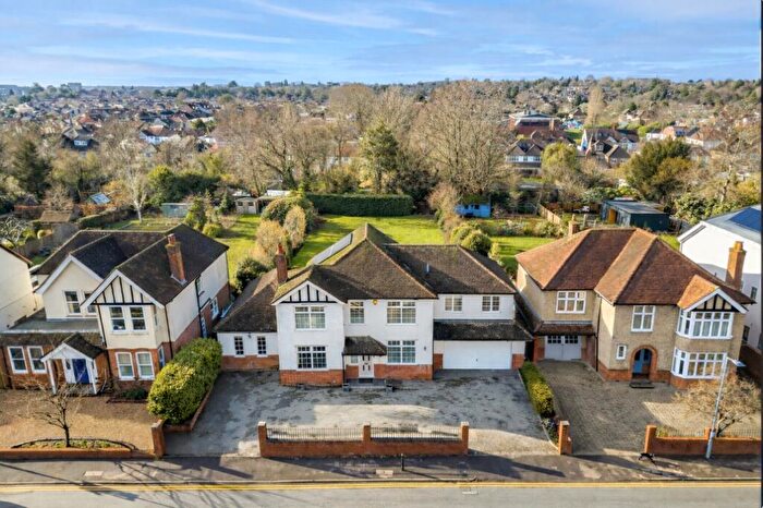 6 Bedroom Detached House For Sale In Woodstock Road North, St. Albans, Hertfordshire, AL1