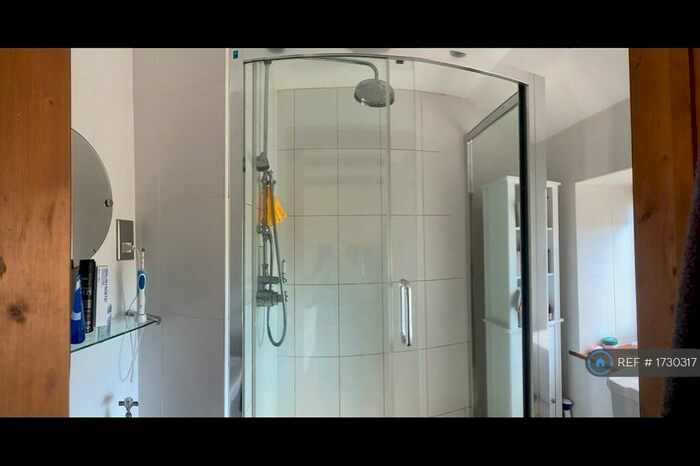 5 Bedroom Detached House To Rent In Church Road, Monmouthshire, NP26