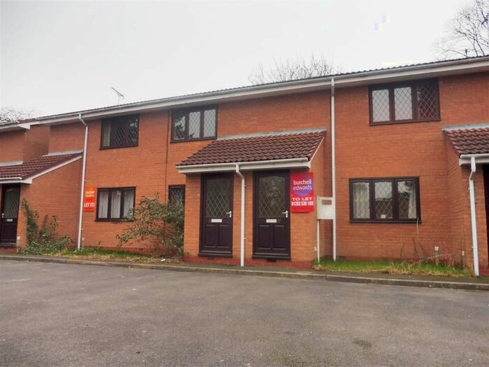 2 Bedroom Maisonette To Rent In All Saints Croft, Burton-On-Trent, DE14