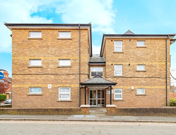 1 Bedroom Flat For Sale In Cardinal Way, Harrow, HA3