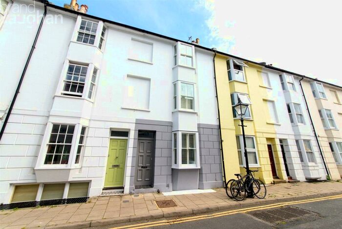 4 Bedroom Terraced House To Rent In Over Street, Brighton, East Sussex, BN1