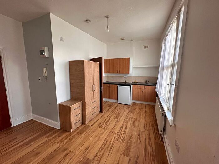 Studio To Rent In Parkhurst Road, London., N22