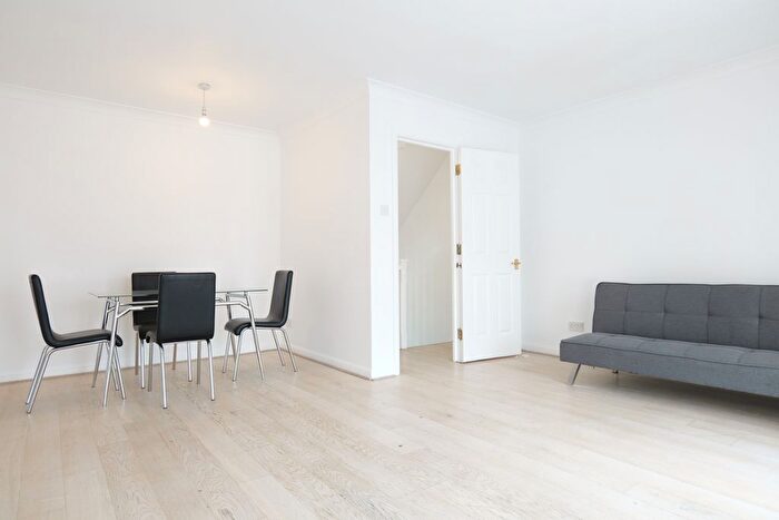 3 Bedroom End Terrace House To Rent In Pankhurst Avenue, London, E16