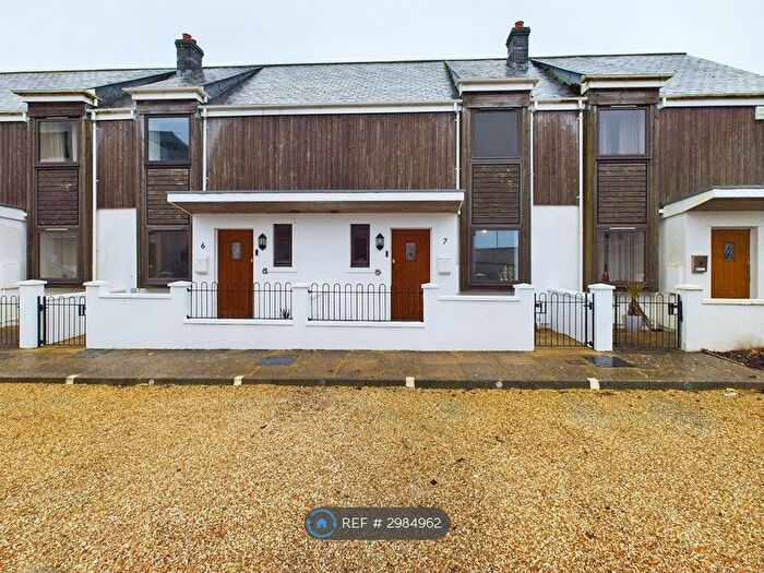 2 Bedroom Terraced House To Rent In Bredon Court, Newquay, TR7