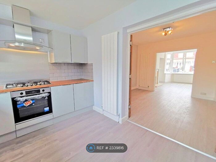 3 Bedroom Semi-Detached House To Rent In Bosworth Road, Birmingham, B26